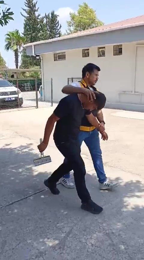 Adana’nın Seyhan ilçesinde kurulan ‘Balyoz’ timi 7 ay içinde cam