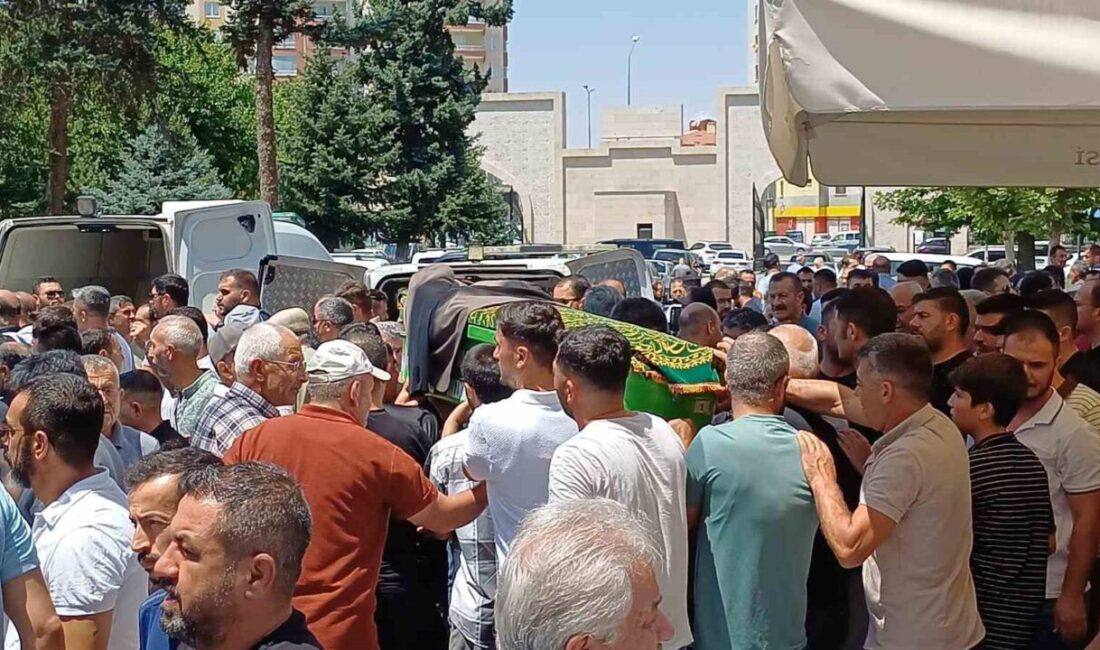 Kayseri’nin Melikgazi ilçesinde husumetlisi olduğu kişi tarafından camide namaz kıldığı