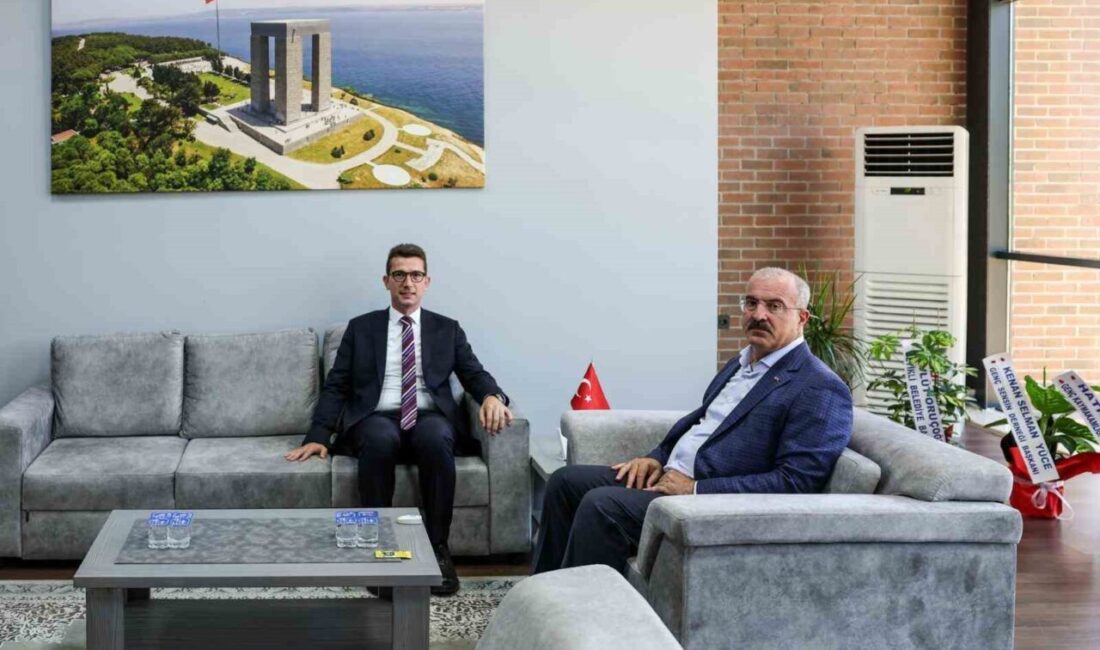 Çanakkale Valisi Doç. Dr. Ömer Toraman, ilçeye yeni atanan Kaymakam