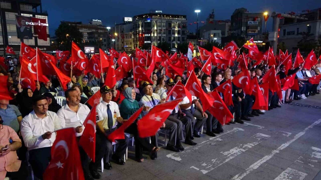Çanakkale’de 15 Temmuz Demokrasi ve Milli Birlik Günü çeşitli etkinliklerle