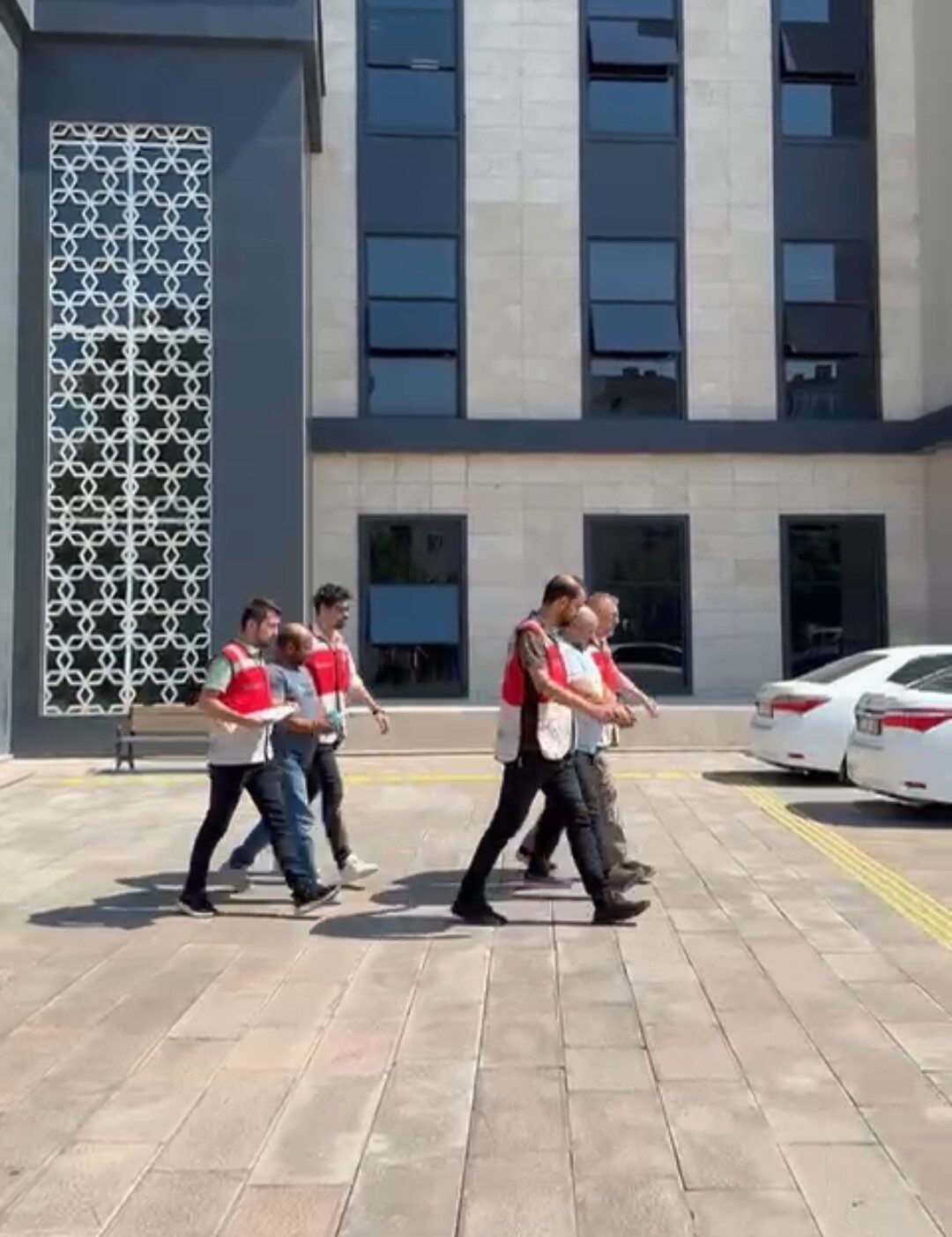 Çanakkale’de 6 ayrı suçtan toplamda 58’er yıl kesinleşmiş hapis cezasıyla