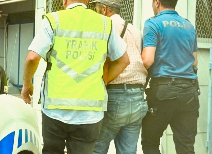 Çanakkale’de sosyal medya üzerinden müstehcen söylemlerde bulunan şahıs polis tarafından