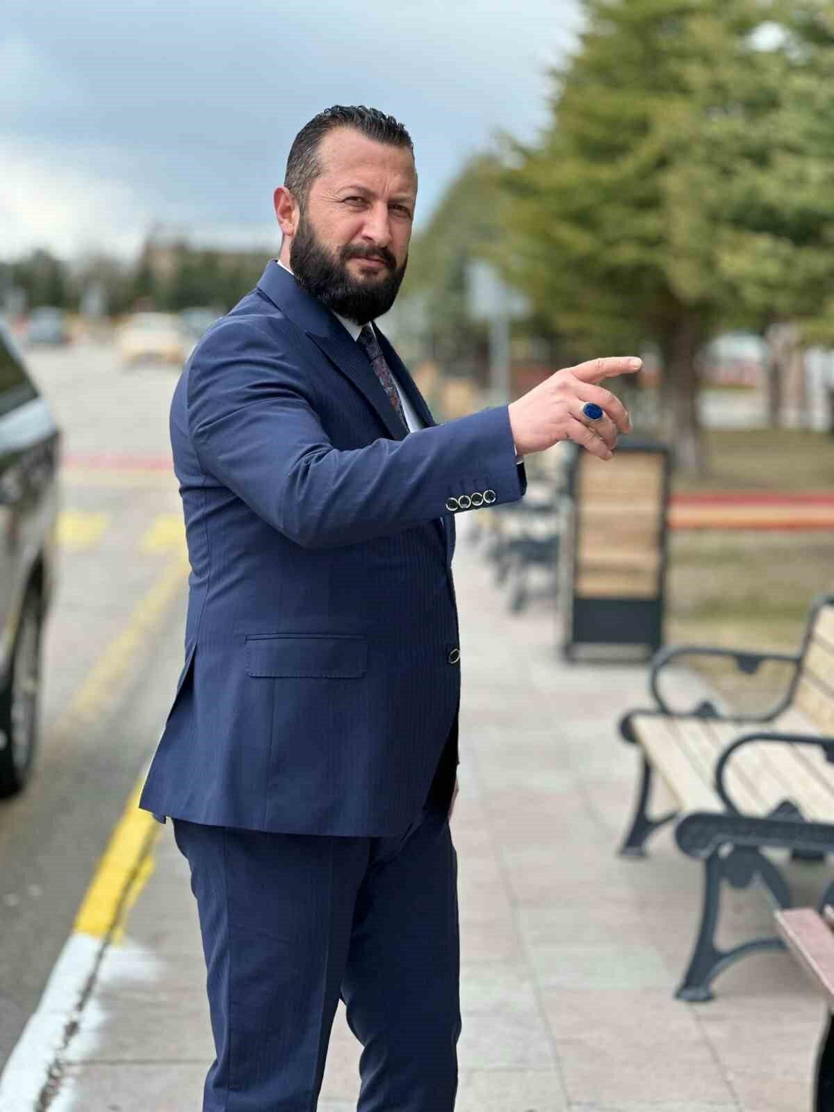 Yeniden Refah Partisi MKYK üyesi Sadık Çat, 15 Temmuz hain