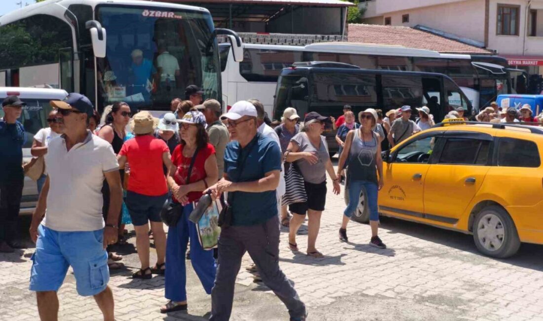 Tunceli’nin Çemişgezek ilçesi, ziyaretçileri ağırlamaya devam ediyor. Köklü tarihi ve