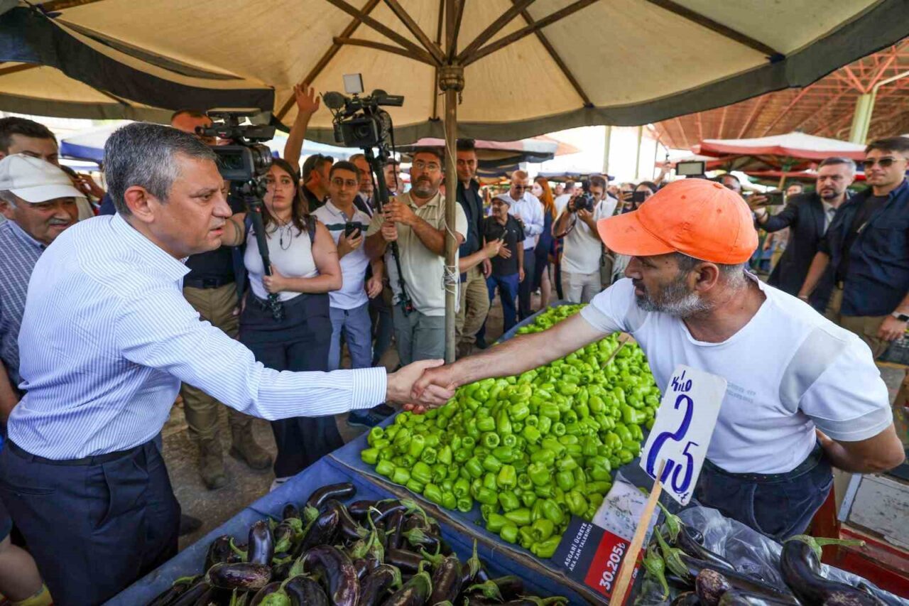 Cumhuriyet Halk Partisi (CHP) Genel Başkanı Özgür Özel, Ankara’da bir
