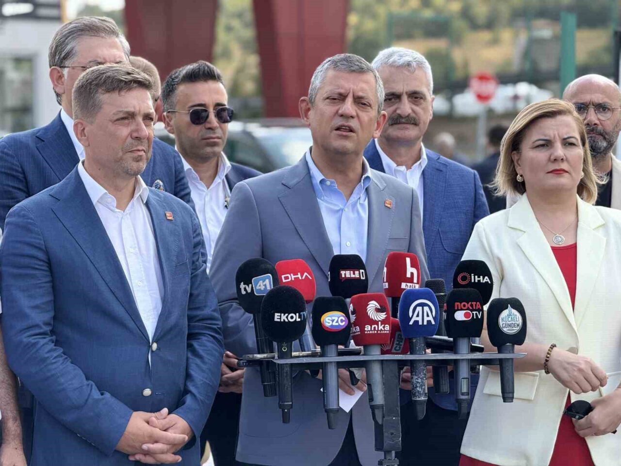 Cumhuriyet Halk Partisi (CHP) Genel Başkanı Özgür Özel, Kocaeli Ceza