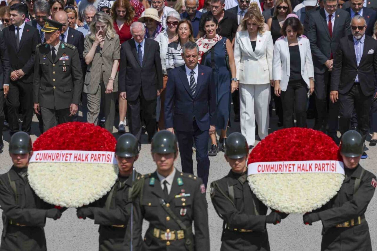 Cumhuriyet Halk Partisi (CHP) Genel Başkanı Özgür Özel, Lozan Antlaşması’nın