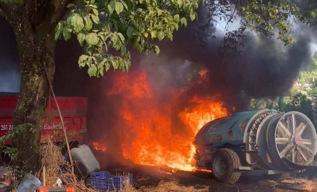 Bursa’nın İnegöl ilçesinde bahçedeki ilaçlama makinesi alev topuna döndü. Alevler