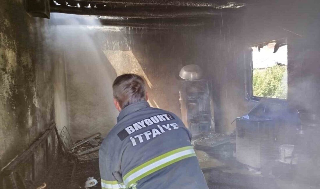 Bayburt’un Aydıntepe ilçesine bağlı Çiğdemlik köyündeki bir tandır evinde çıkan