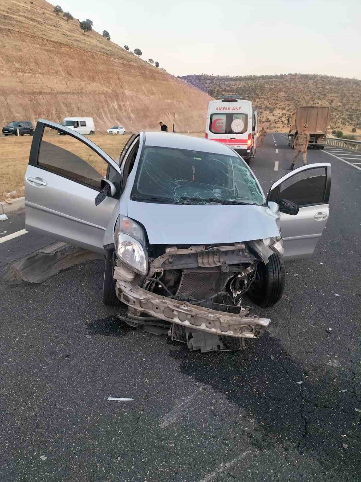 Diyarbakır’ın Çınar ilçesinde meydana gelen 2 ayrı trafik kazasında 6