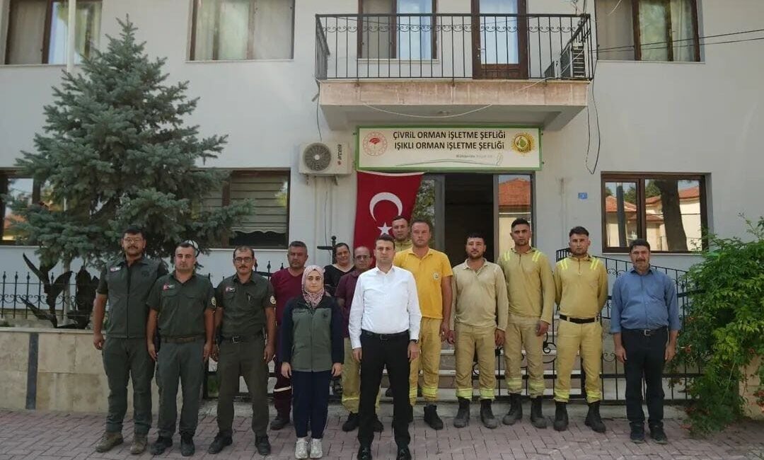 Eskişehir’de çıkan orman yangınında 10 orman işçisinin şehit olması üzerine