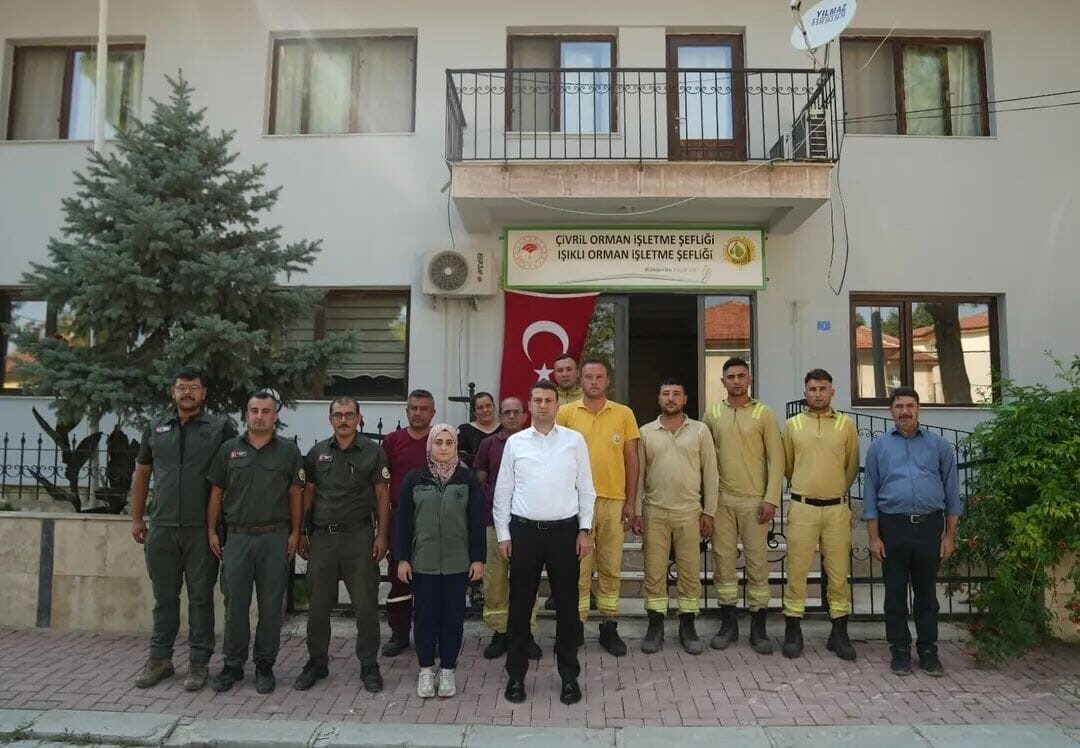 Eskişehir’de çıkan orman yangınında 10 orman işçisinin şehit olması üzerine