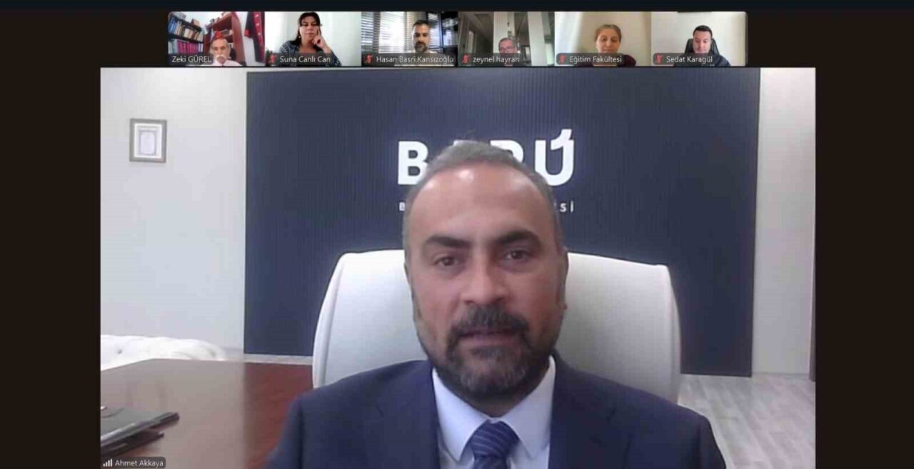 Bartın Üniversitesinde (BARÜ) gerçekleştirilen programda çocuk edebiyatında güncel yaklaşımlar ele