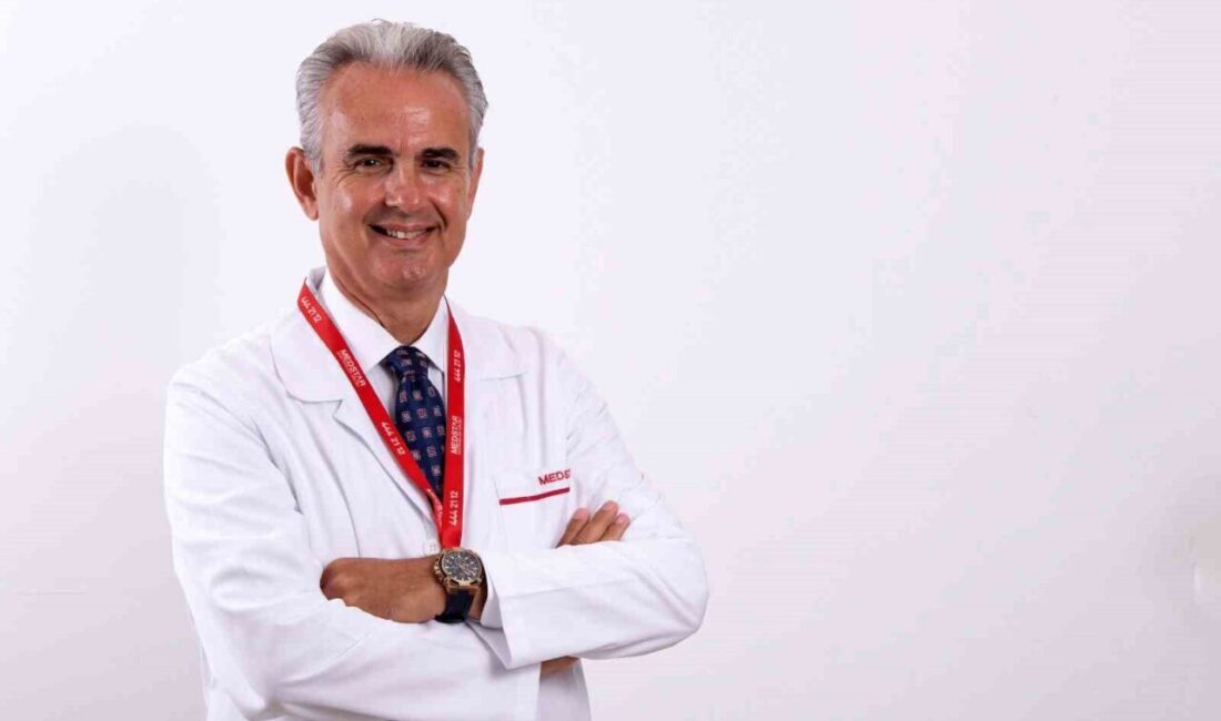 Çocuk Onkolojisi Bölümü’nden Prof. Dr. Volkan Hazar, çocukluk çağı kanserlerinde