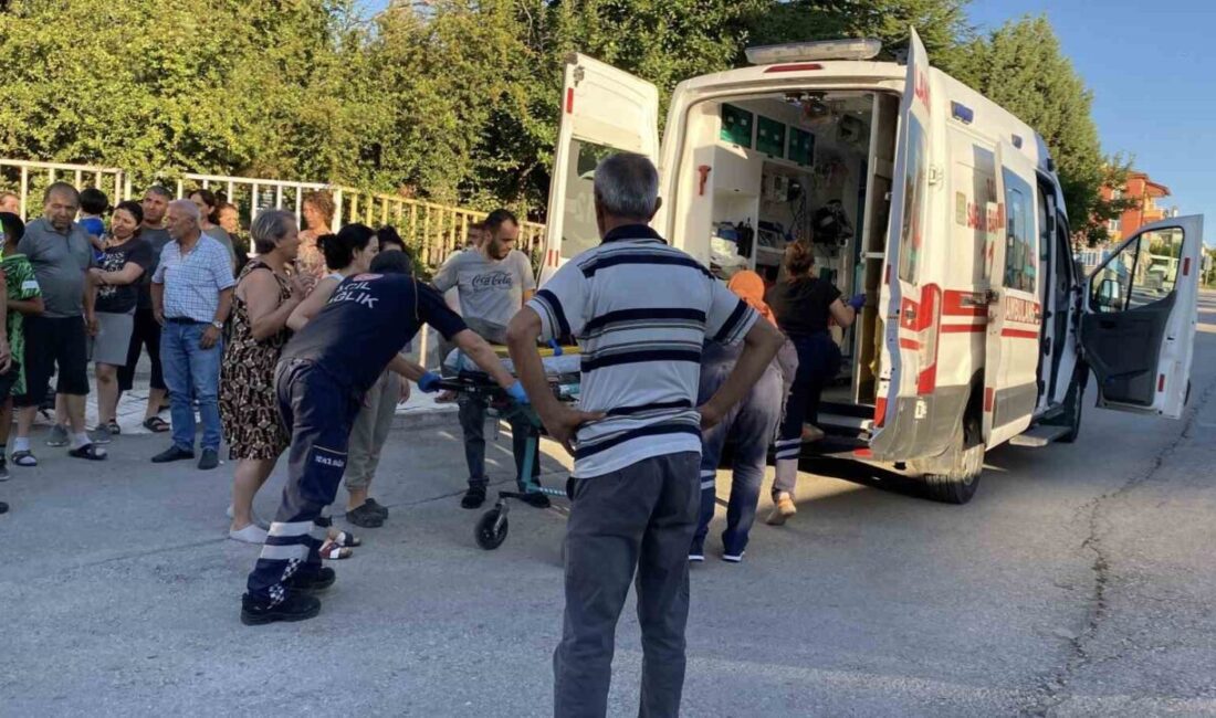 Çorum’da servis minibüsü ile çarpışan bisikletli çocuk yaralandı. Kaza, Mehmet