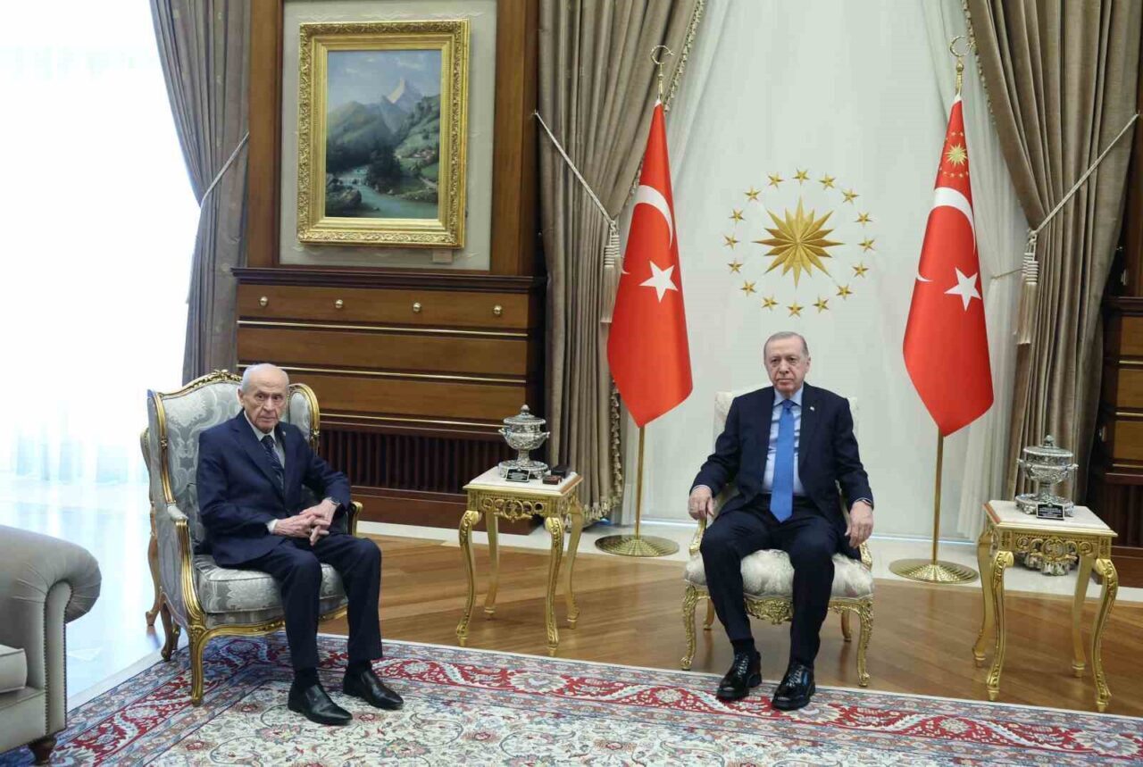 Cumhurbaşkanı Recep Tayyip Erdoğan, MHP Genel Başkanı Devlet Bahçeli’yi kabul