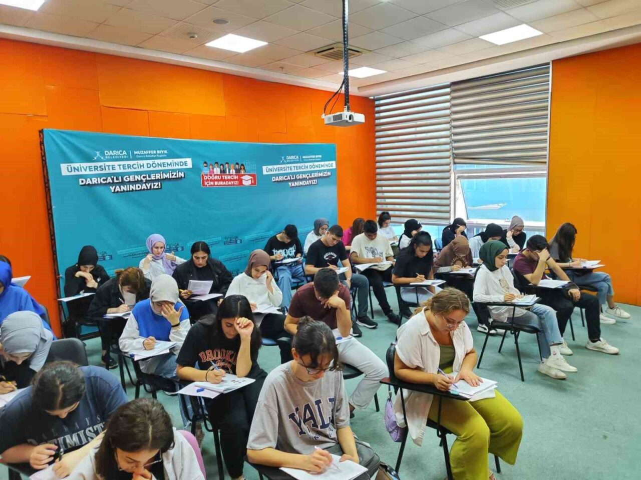 Darıca Belediyesi’nin üniversite hazırlık kursları ve Kişisel Gelişim ve Eğitim