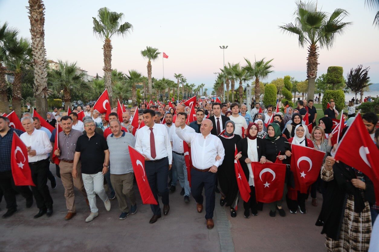 Darıca’da 15 Temmuz’u unutturmamak ve milli birlik ruhunu yeniden yaşatmak