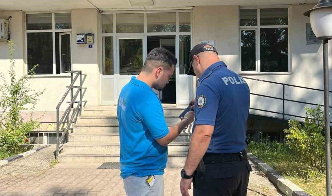 Bartın’ın cep telefonuna “dava açıldı” mesajı gelen bir kişiyi dolandırıcışarın