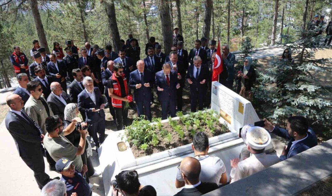 Kastamonu’da 15 Temmuz Demokrasi Ve Milli Birlik Günü dolayısıyla şehitler