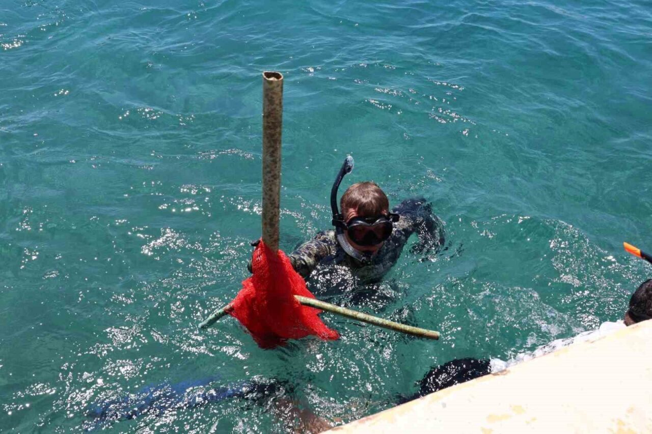 Bodrum Belediyesi tarafından on bir yıldır sürdürülen Deniz Dibi Temizliğinin