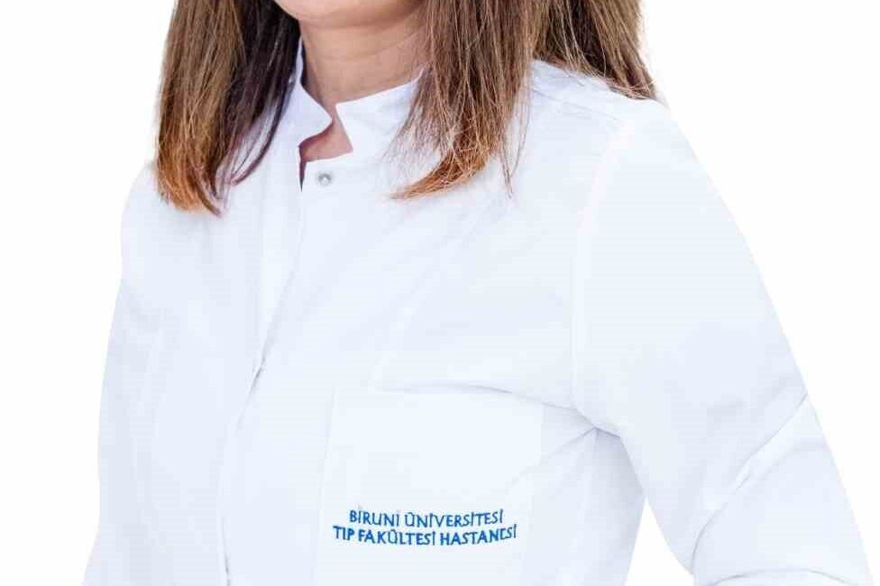 Denize balıklama atlama ve dalmanın boyun travmalarına yol açabileceği konusunda