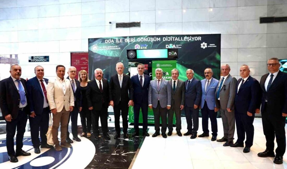 İzmir’de, Çevre, Şehircilik ve İklim Değişikliği Bakanlığı öncülüğünde Türkiye Çevre