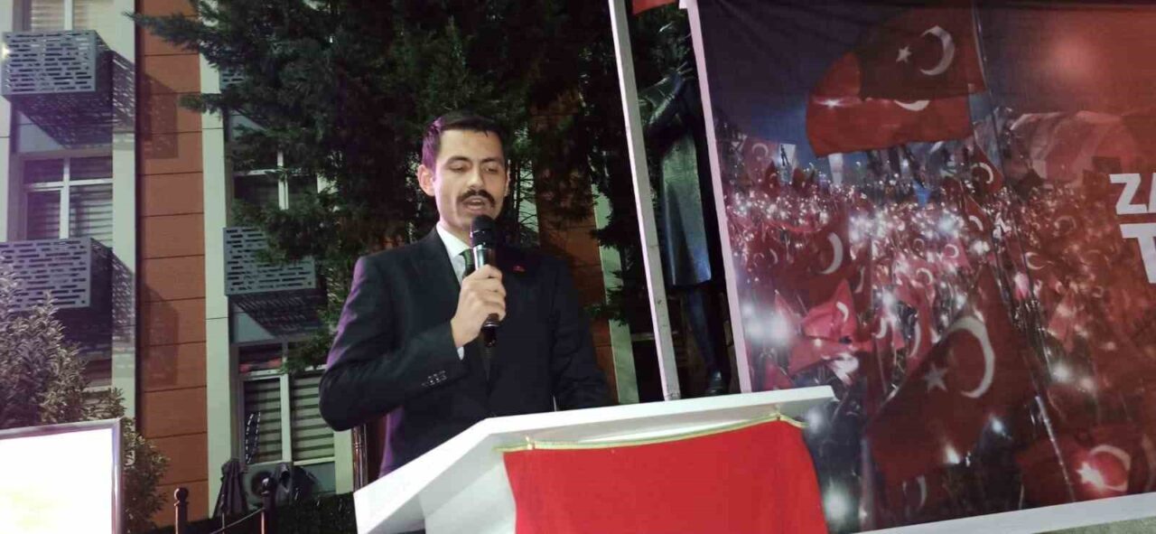 Devrek Kaymakamlığı tarafından hayata geçirilen 15 Temmuz programına vatandaşlar büyük