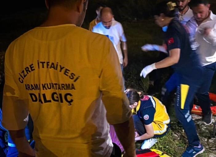 Şırnak’ın Cizre ilçesinde Dicle Nehri’ne atlayan bir kadın, vatandaşlar ve