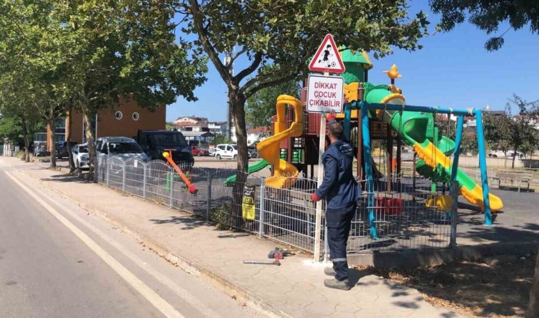 Başiskele Belediyesi, ilçe genelindeki çocuk oyun parklarında çocukların daha güvenle