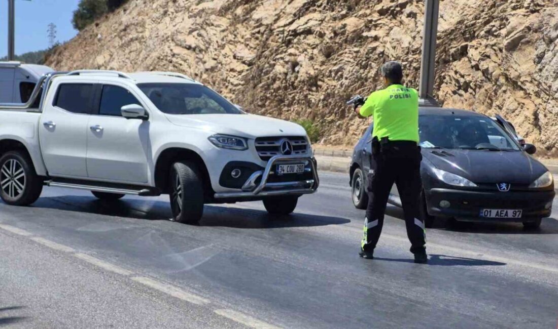 İbrahim Tatlıses’in kızı Dilan Çıtak, Bodrum’da kendisine “dur” ihtarında bulunan