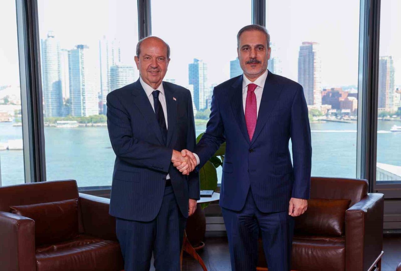 Dışişleri Bakanı Hakan Fidan, gayriresmi Kıbrıs toplantısı için bulunduğu New