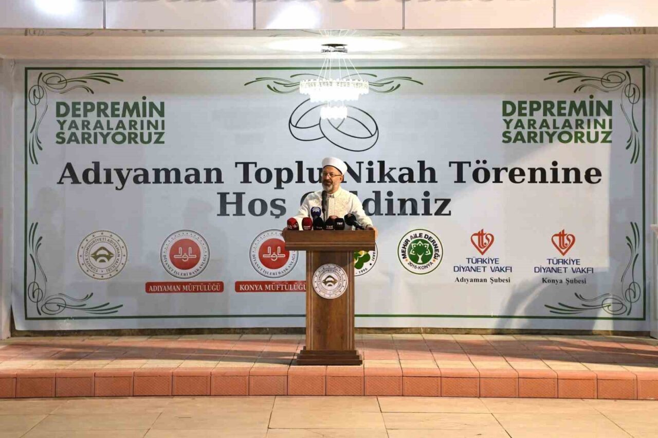 Diyanet İşleri Başkanı Ali Erbaş, “Zorluk çıkarmamak üzere kolaylaştırarak, gençlerimizin