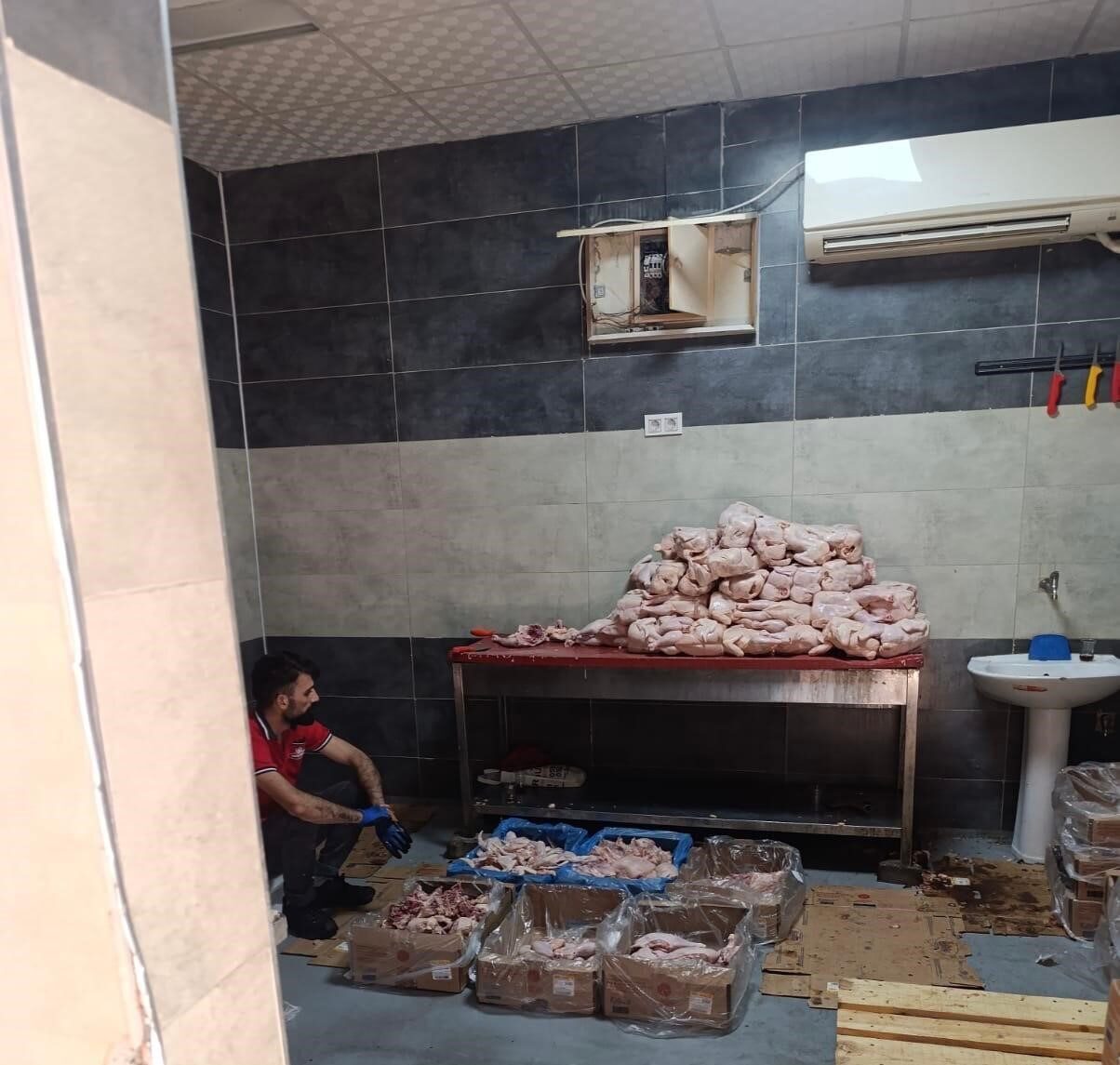 Diyarbakır’da gıda denetimlerinde 4 işletmeye yasal işlem uygulanırken, bin 527