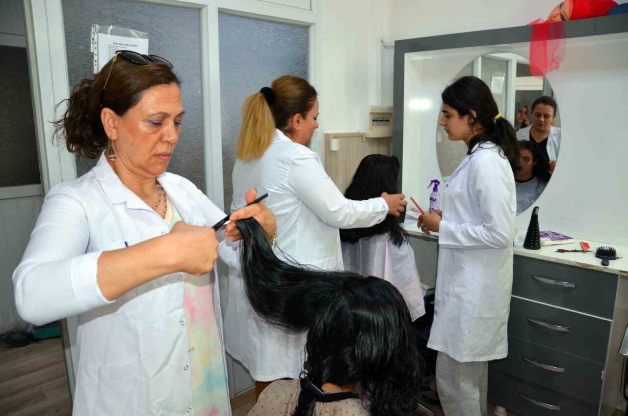 Diyarbakır Büyükşehir Belediyesi, kadınların ekonomik hayata katılımını artırmak için yürüttüğü