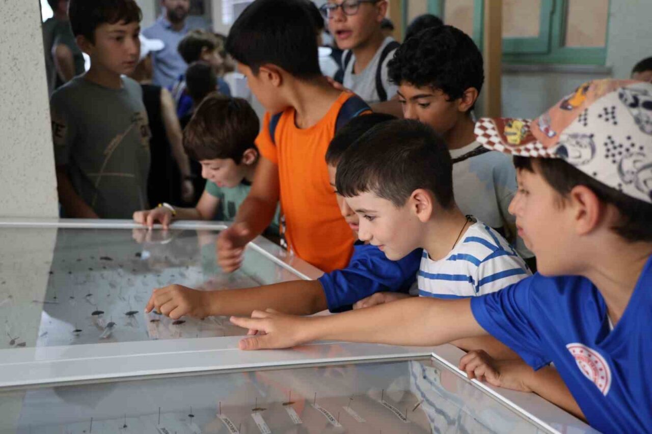 Gençlerin serbest zamanlarını verimli ve nitelikli bir şekilde değerlendirmelerini sağlamak,