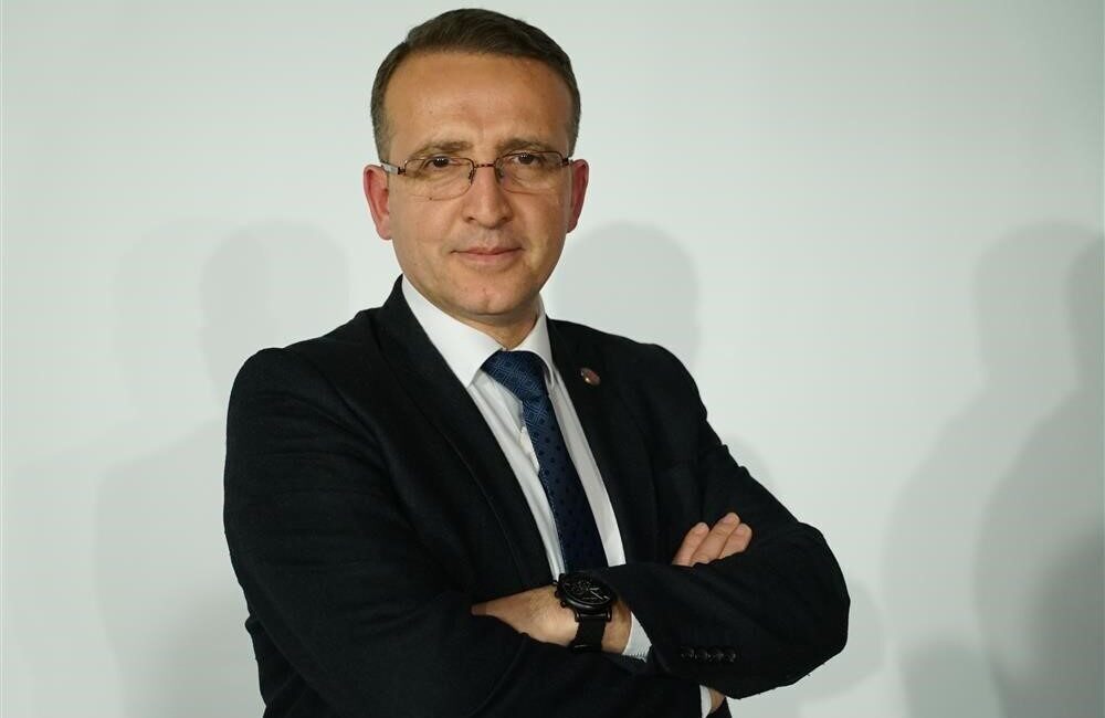 15 Temmuz darbe girişimini akademik bakış açısıyla değerlendiren Dr. Eray