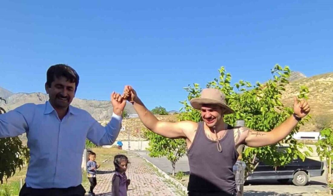 Dünyayı gezerek farklı kültürleri keşfeden Portekizli turist Simao Silveira’nın yolu