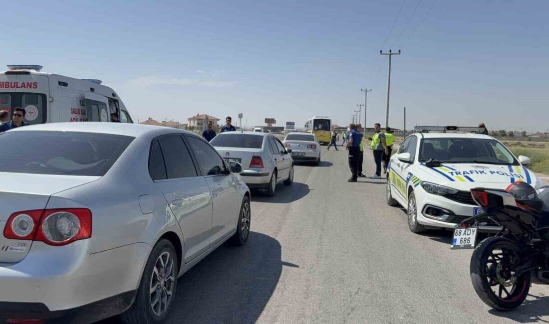 Aksaray’da dur ihtarına uymayan motosiklet sürücüsü, kontrol noktasındaki polis memuruna