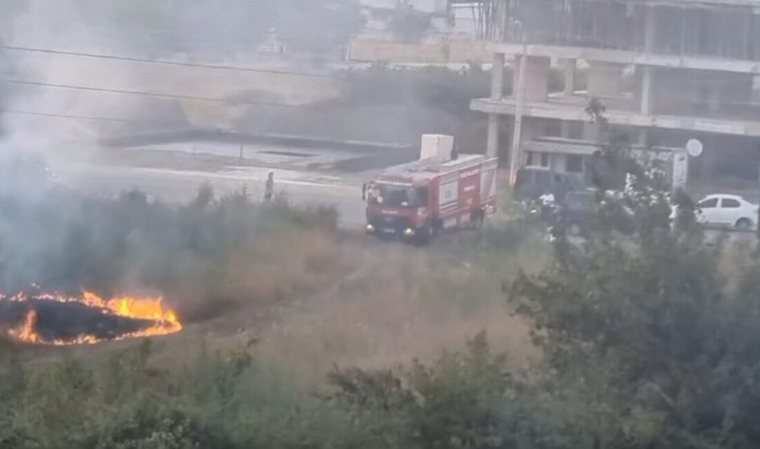 Düzce’de iki farklı noktada çıkan anız yangını, itfaiye ekiplerinin zamanında