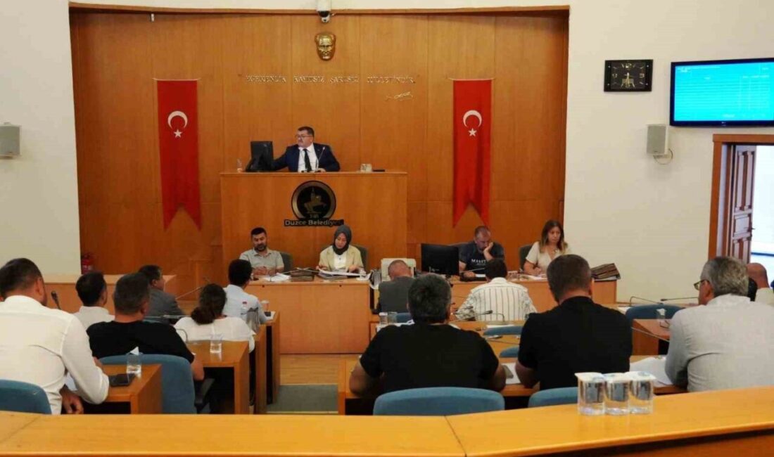 Düzce Belediye Meclisi Temmuz ayı ikinci birleşimi gerçekleştirildi. Toplantıda 45