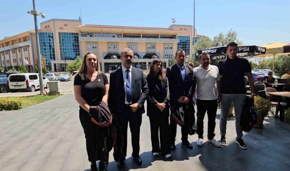 Edirne’de 15 yaşındaki Duru Pakarda’nın okul bahçesinde, arkadaşının elindeki tabancayla