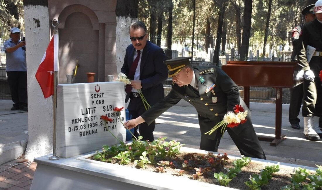 Balıkesir’in Edremit ilçesinde 15 Temmuz Demokrasi ve Milli Birlik Günü