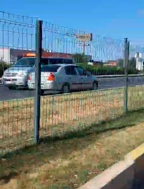 Balıkesir’in Edremit ilçesinde ters yönde giden bir otomobil, trafikte büyük