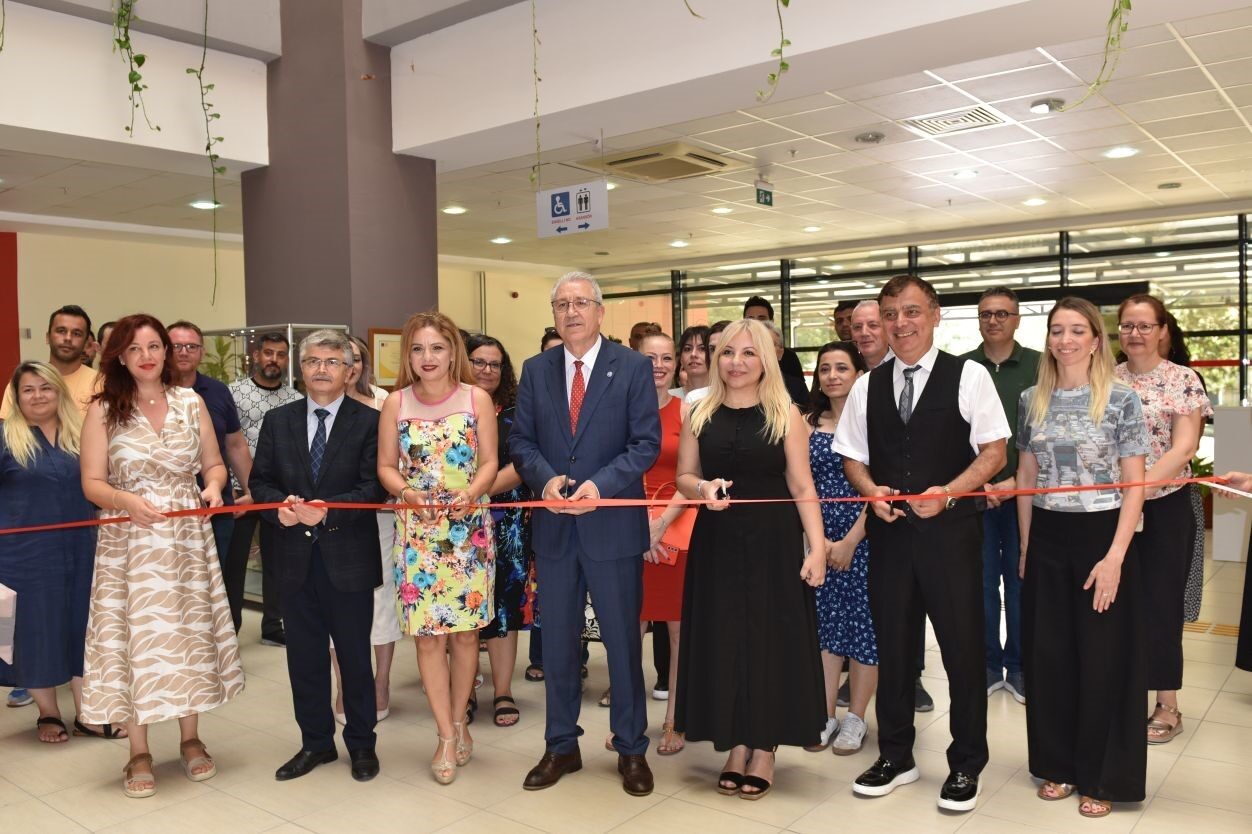 Ege Üniversitesi (EÜ) İletişim Fakültesi 15 Temmuz Demokrasi ve Milli