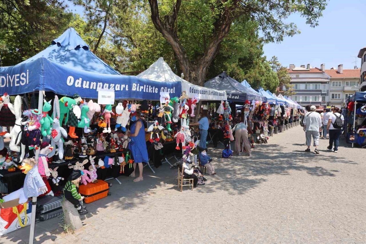 Odunpazarı Belediyesi, sosyal belediyecilik anlayışıyla kadınların hem iş hem de