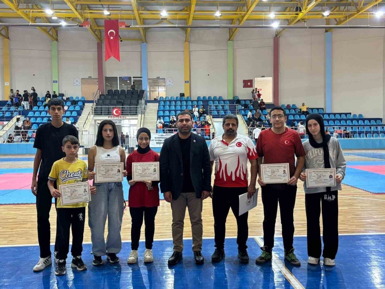 Malatya’da 19-20 Temmuz tarihlerinde gerçekleştirilen Wushu Kung Fu Şampiyonasında Elazığ’ı