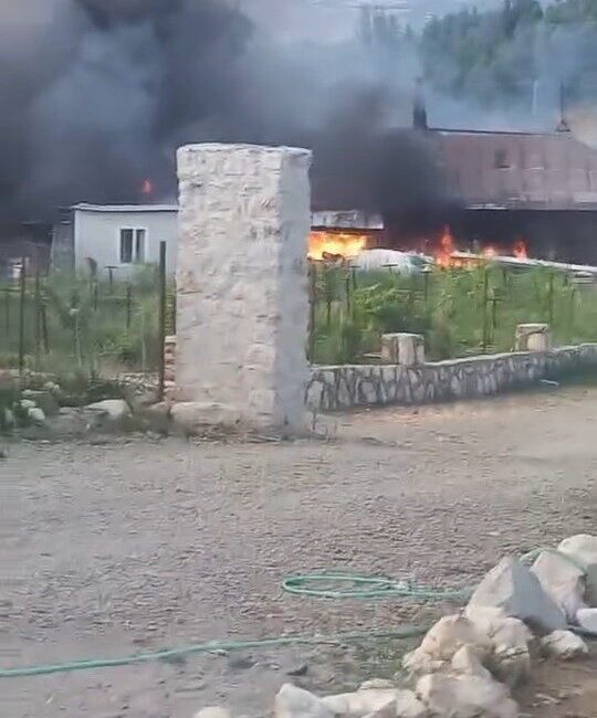 Elazığ’da bir evde çıkan yangın ekipler tarafından kontrol altına alınarak