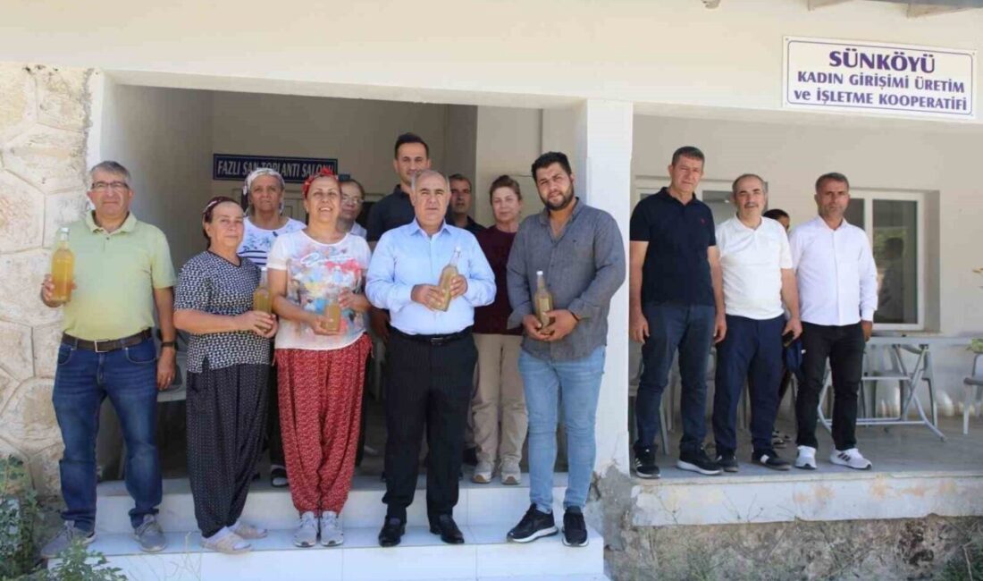 Elazığ’da “Kadın Çiftçiler Tarımsal Yeniliklerle Buluşuyor” programı, başarıyla uygulanıyor. Tarım