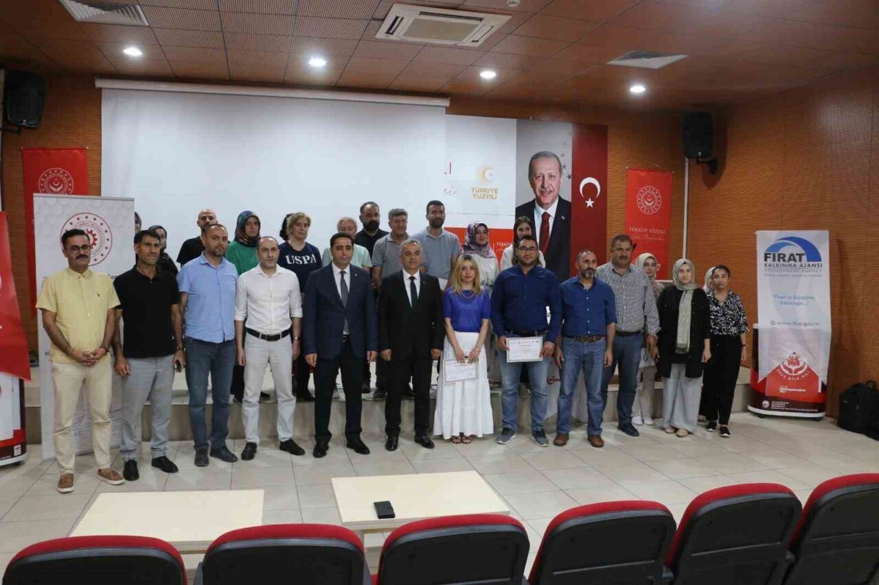 Elazığ Aile ve Sosyal Hizmetler İl Müdürlüğü tarafından “Afet ve